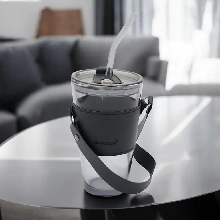 Üveg kávés és teás pohár szívószállal és fedővel, 450 ml 