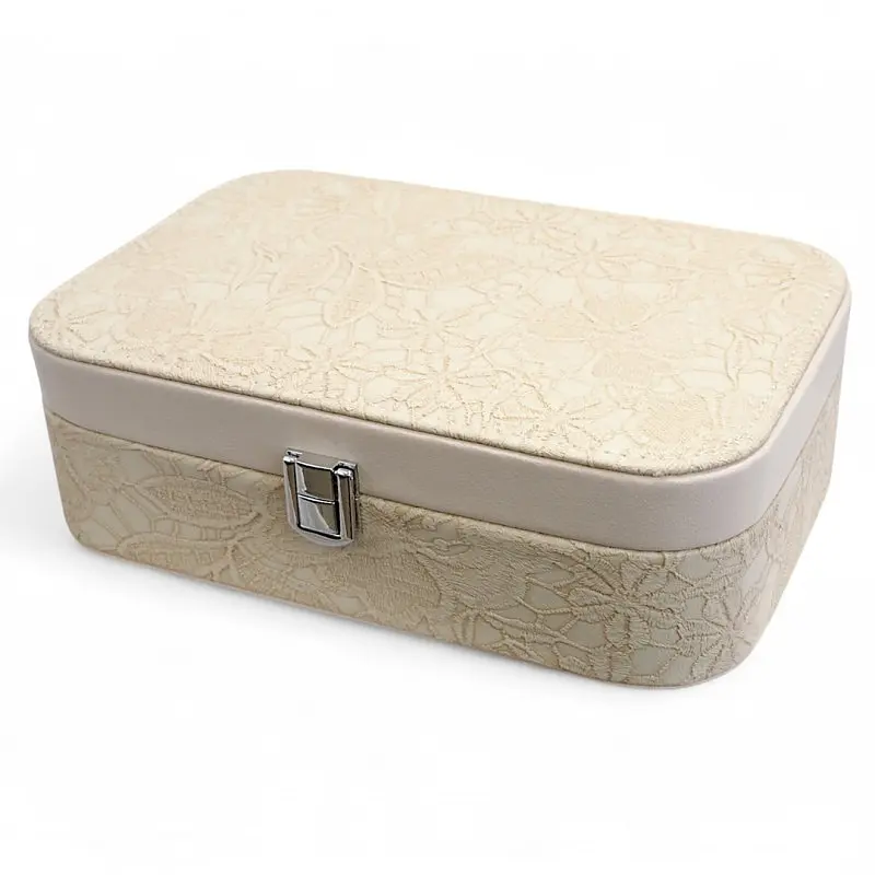 Elegáns ékszertartó  -  krémszínű