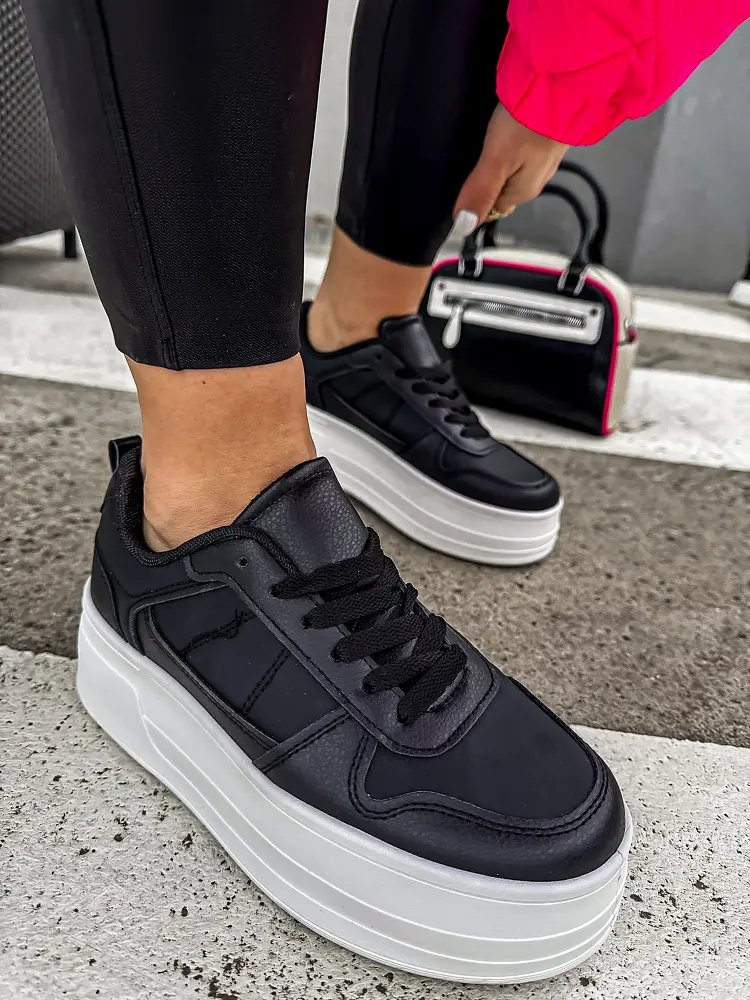 Platformos női sportcipő CINTRA