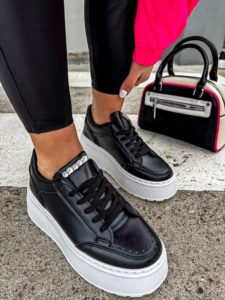 Fekete platformos női sportcipő LITAO