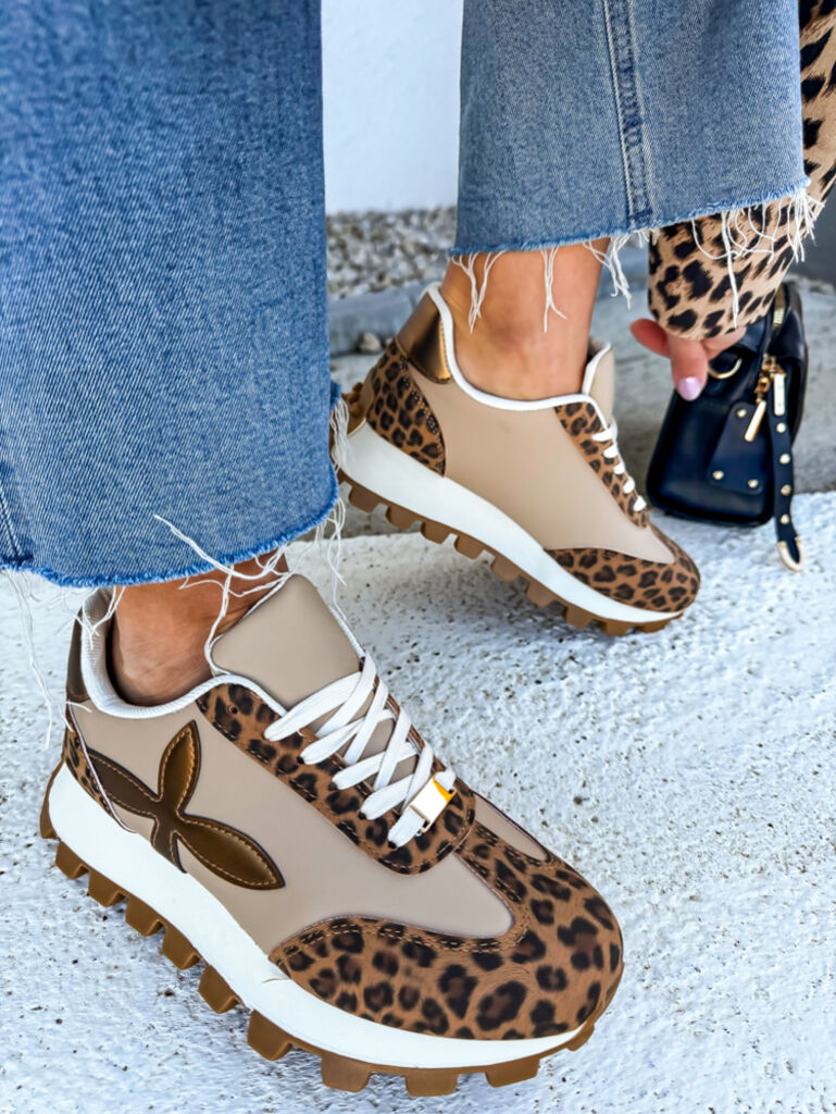 Női sportcipő arany színű dísszel JILIAN - next