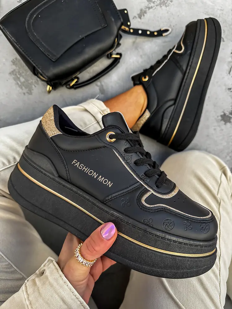 Elegáns női sportcipő PETULA