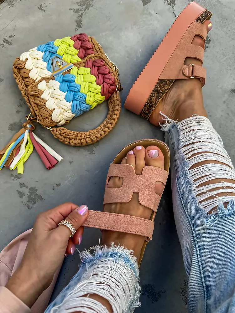 Tépőzáras platformos papucs JUNE - next