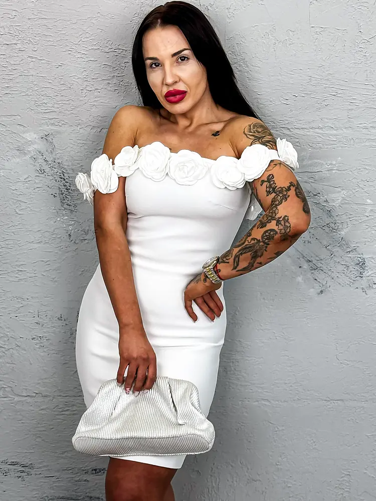 Elegáns női ruha rózsákkal PARISA - next