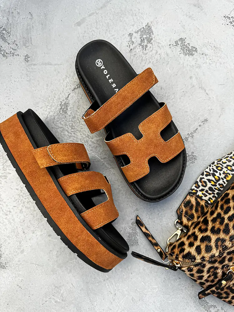 Barna női papucs EDITA