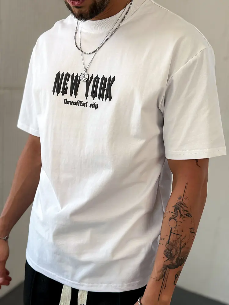 Nyomtatott mintás fehér póló - next