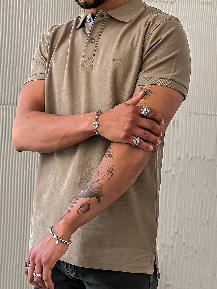 Barna férfi pólóing - next