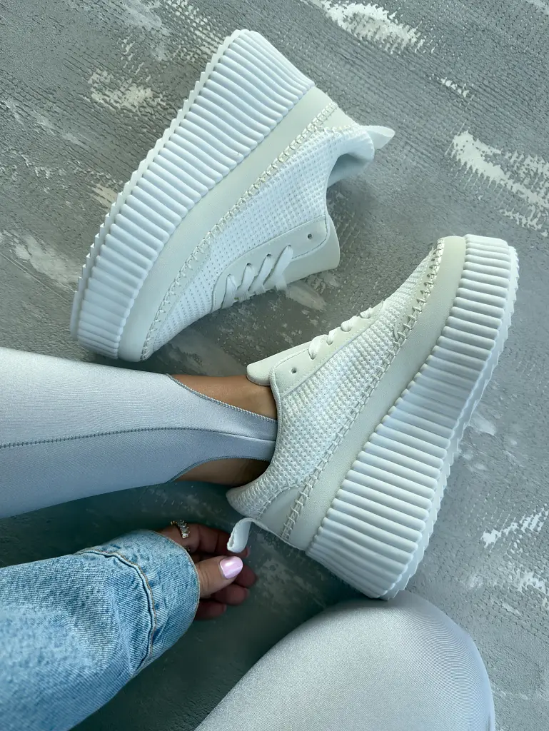 Fehér női sportcipő GIVANA