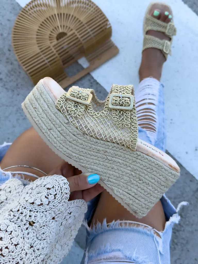 Horgolt platformos papucs CORALA - next