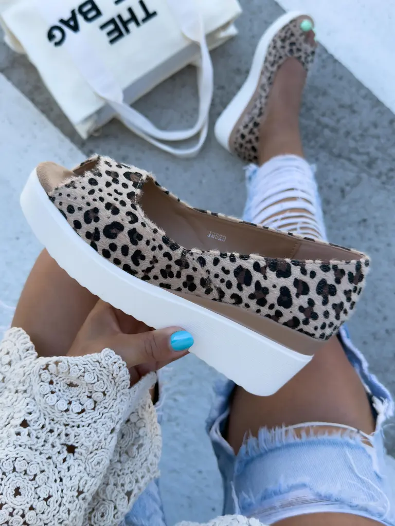 Leopárdmintás platformos szandál SALOME - next