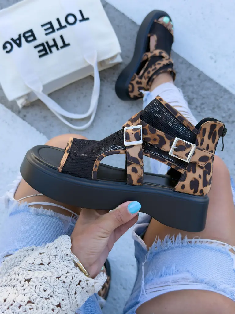 Leopárdmintás női szandál ZINEB