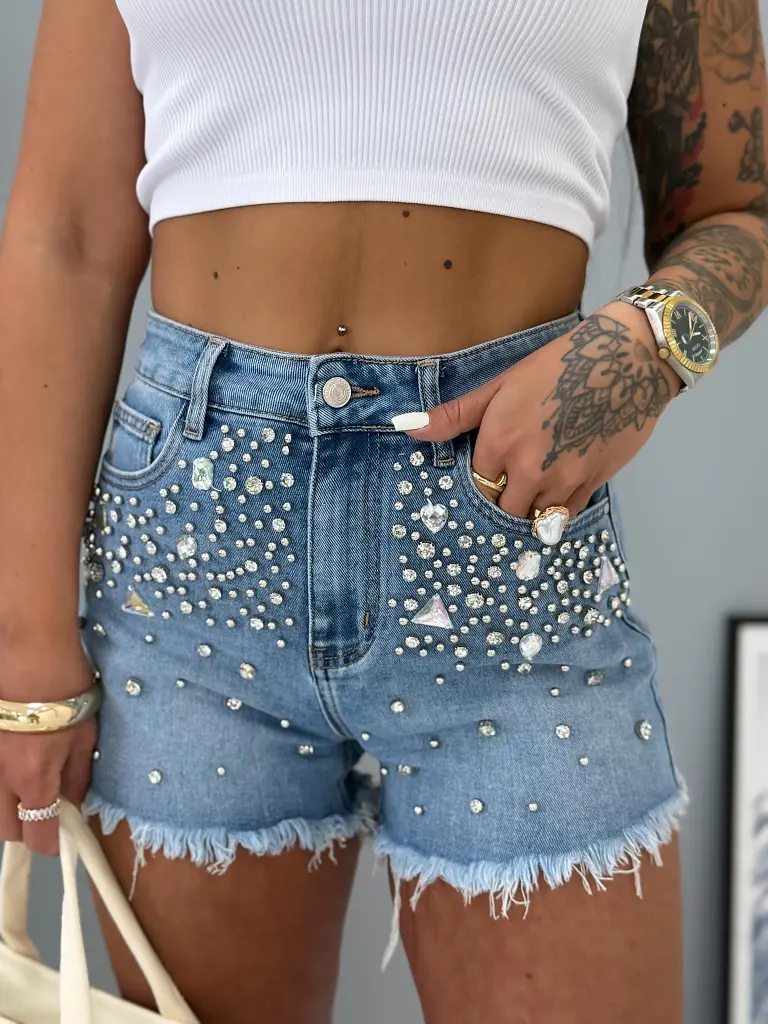 Kövekkel díszített farmersort SUSAN - next