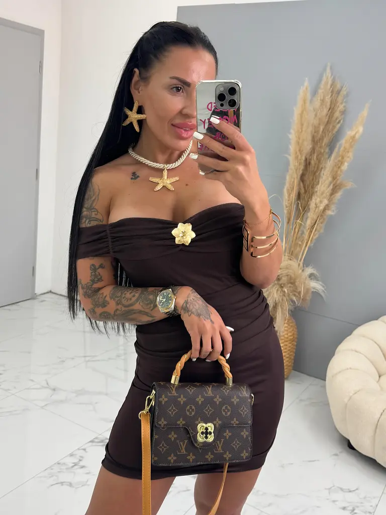 Barna sifon ruha arany dísszel LYGIA