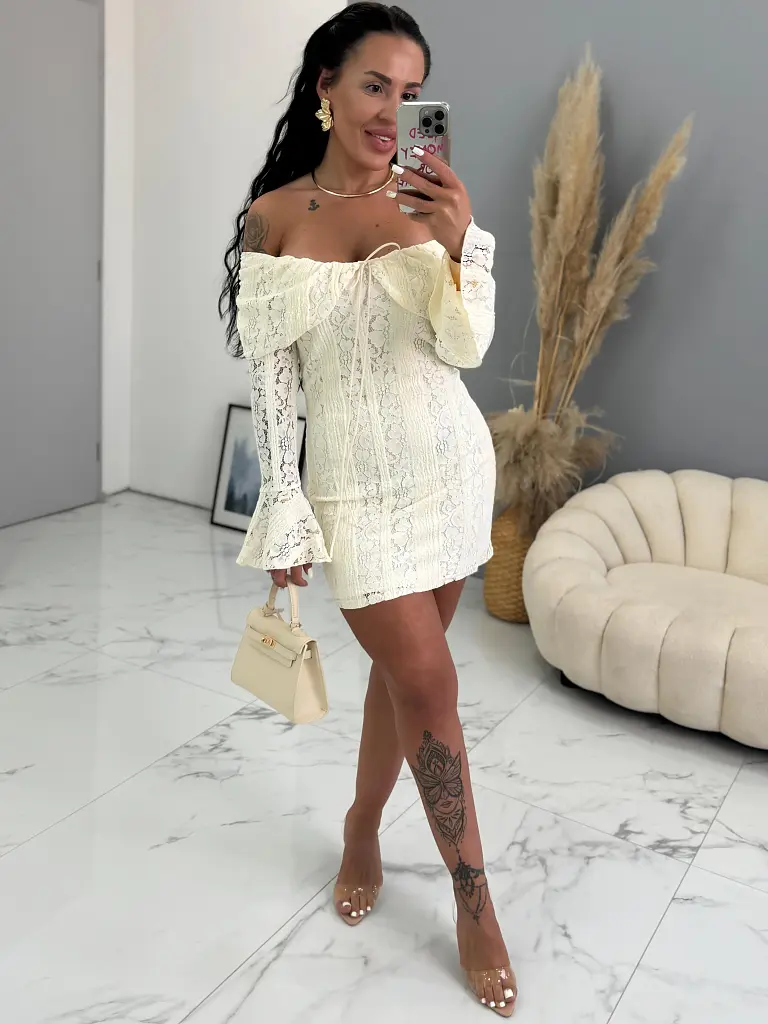 Krémszínű csipkeruha MILDRED