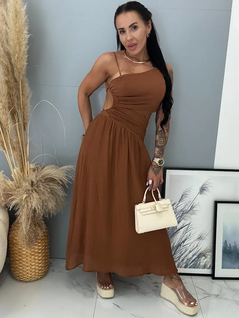 Hátán nyitott megkötős ruha FATRYNN