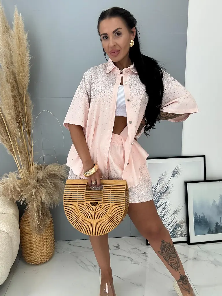 Kövekkel díszített elegáns farmer szett ERICA - next