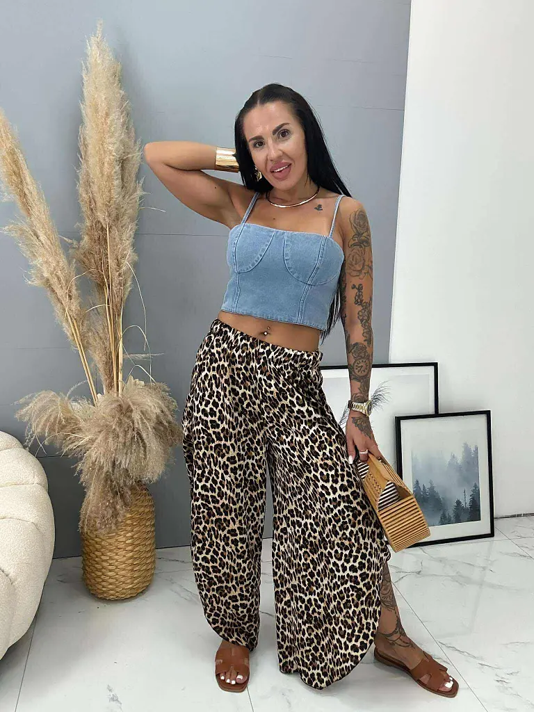 Hasított szárú szatén nadrág BOGDANA