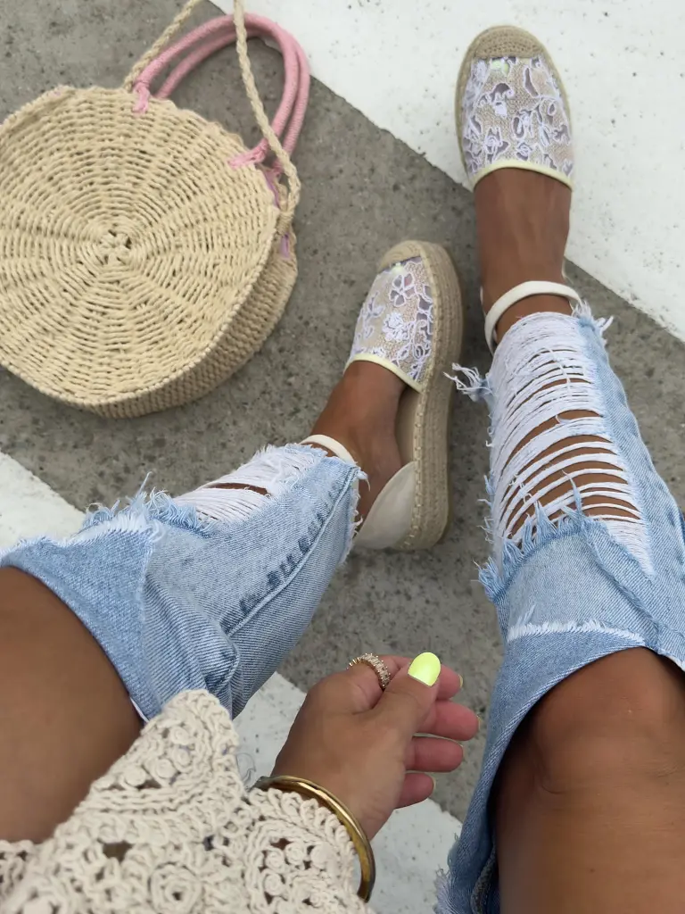 Hímzett espadrilles szandál KERYNA