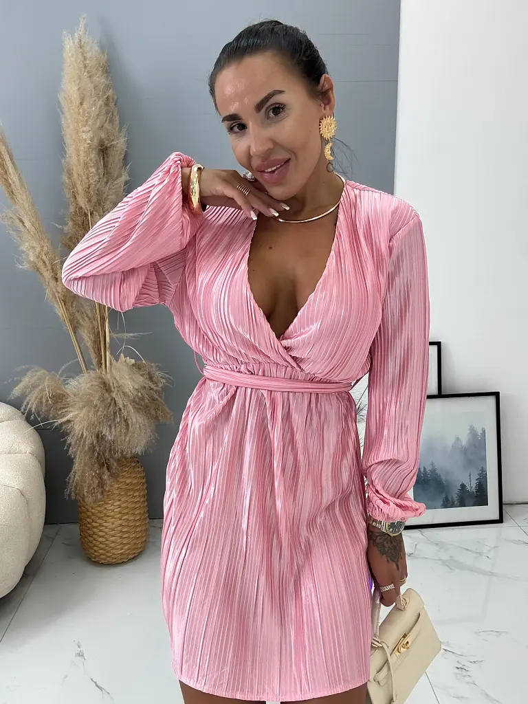 Plisszírozott öves ruha V-kivágással AMANDA