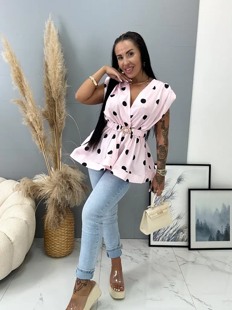 Pöttyös szatén blúz övvel FEODORA