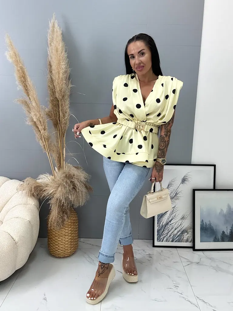 Pöttyös szatén blúz övvel FEODORA - next