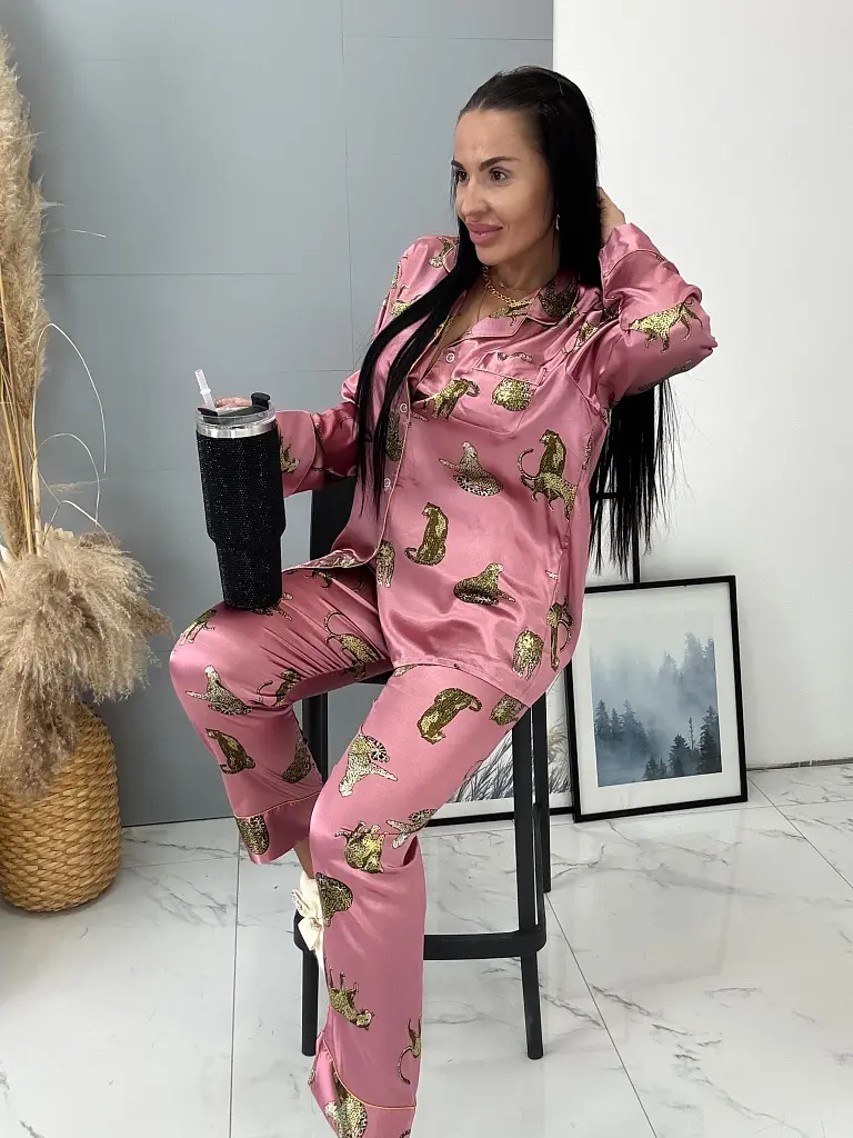 Mintás szatén pizsama SAFARI