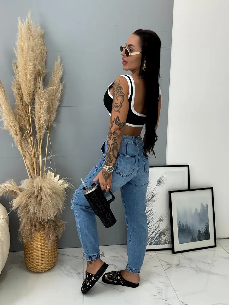 Magas derekú szaggatott jogger farmer - next