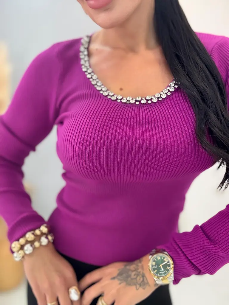 Kövekkel díszített bordázott anyagú pulóver MILA - next