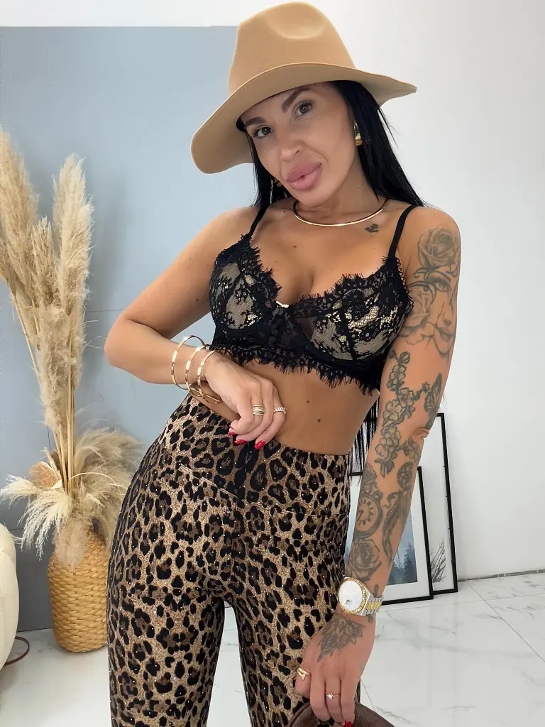 Strasszköves trapézleggings LEO