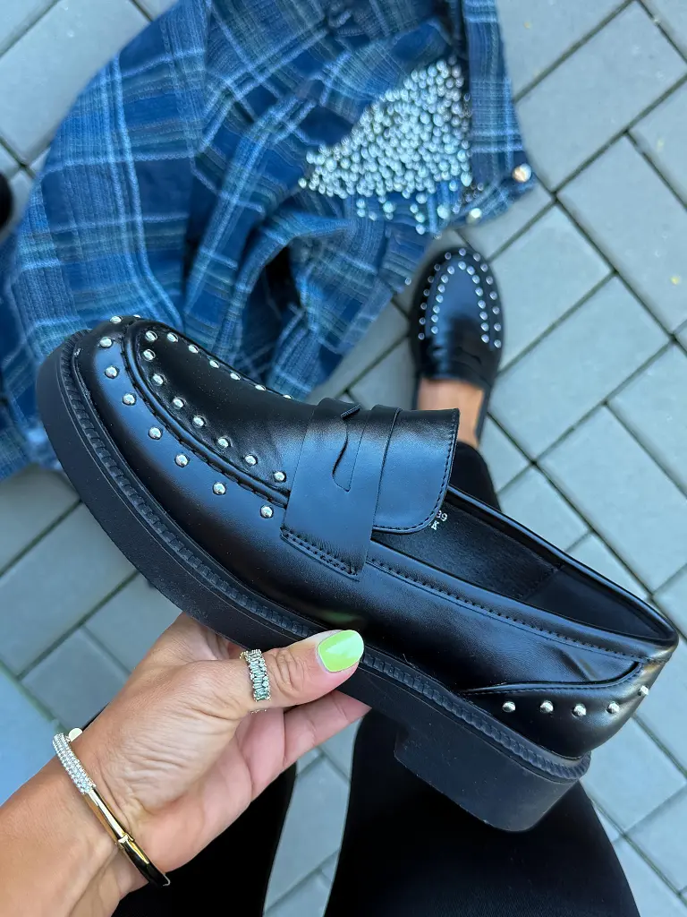 Mokaszín ezüst színü díszítéssel JENINE - next