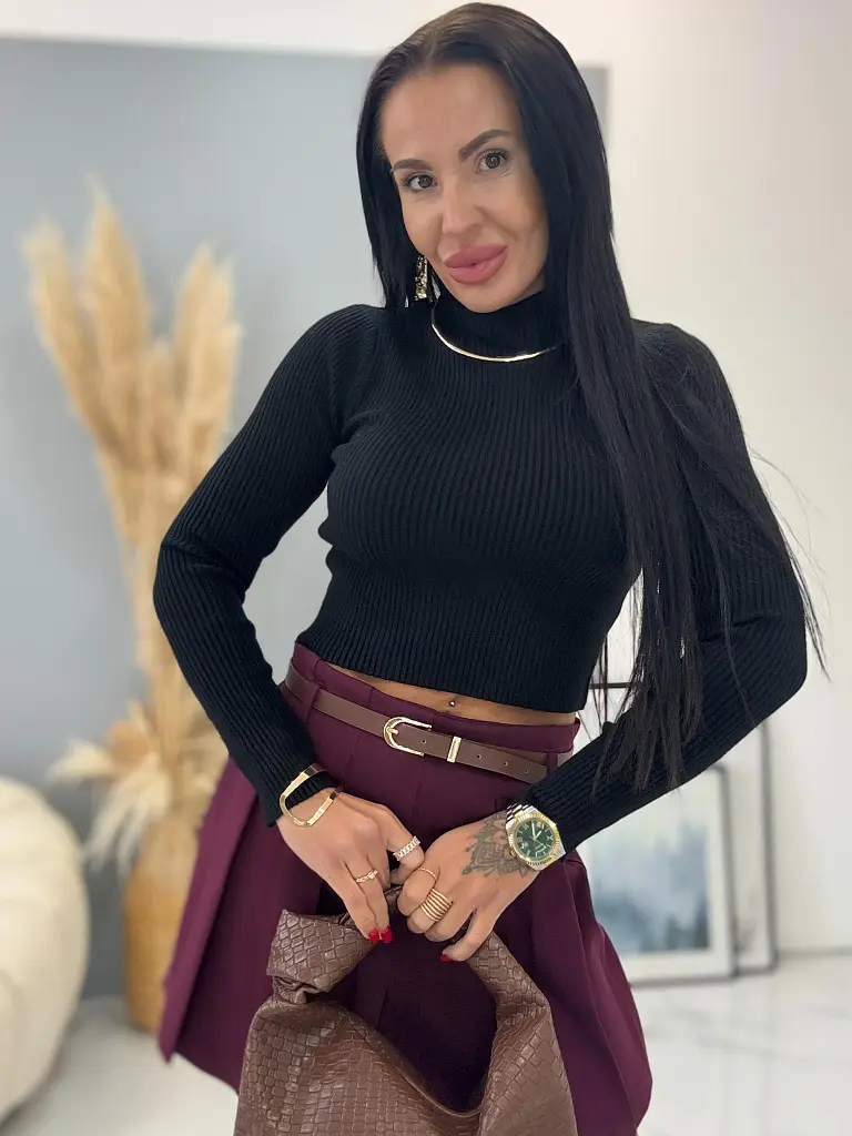 Bordázott anyagú crop pulóver KATRYN