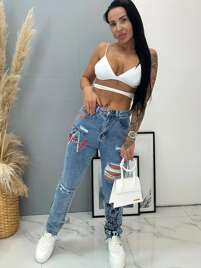 Extravagáns női farmer