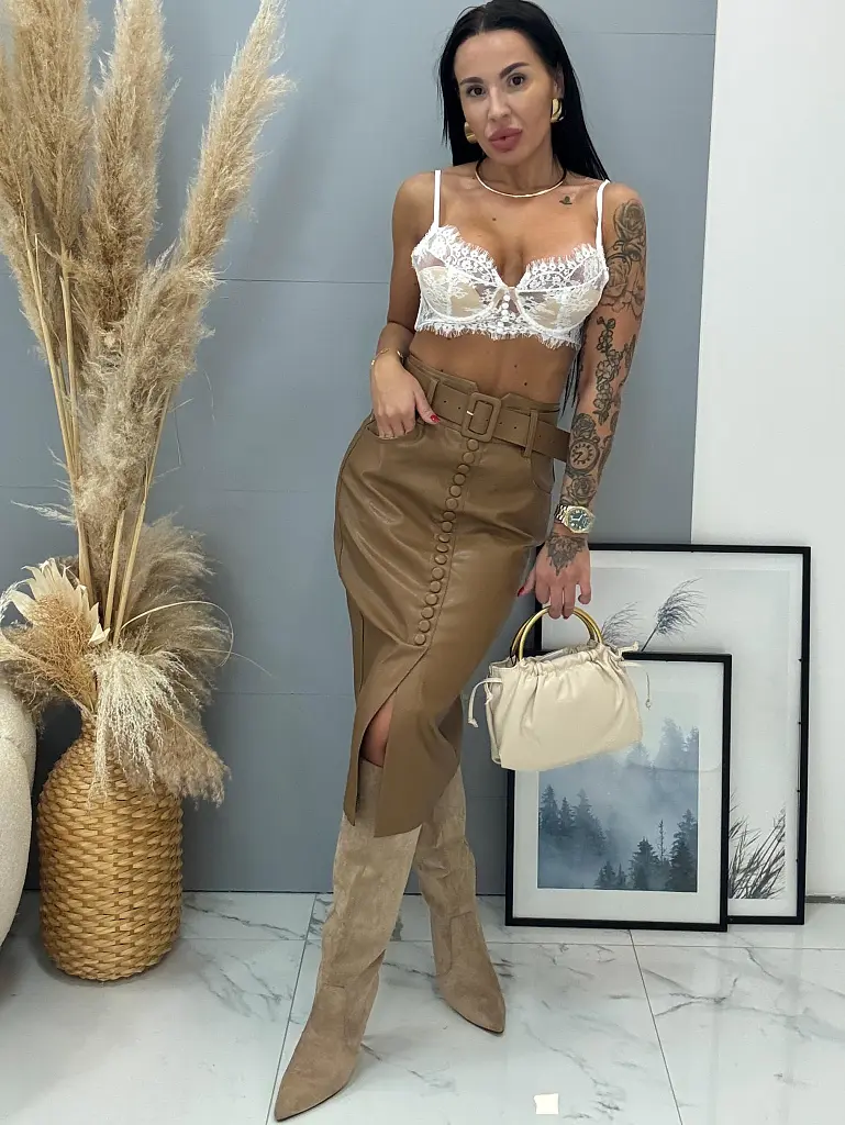 Műbőr szoknya övvel BELLA - next