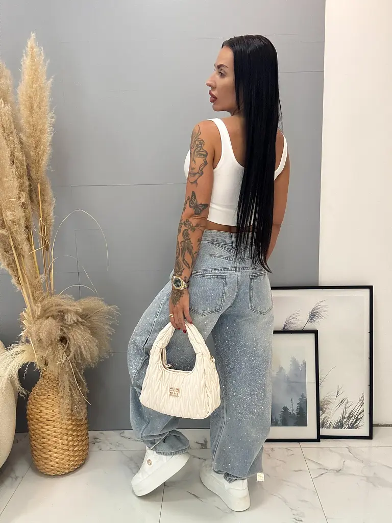 Kövekkel díszített ballon fazonú farmer  - next