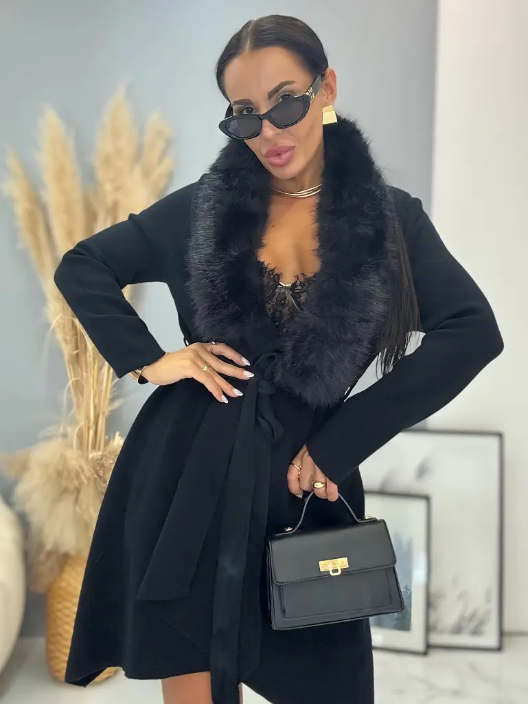 Fekete kardigán szőrmével és övvel FAYE
