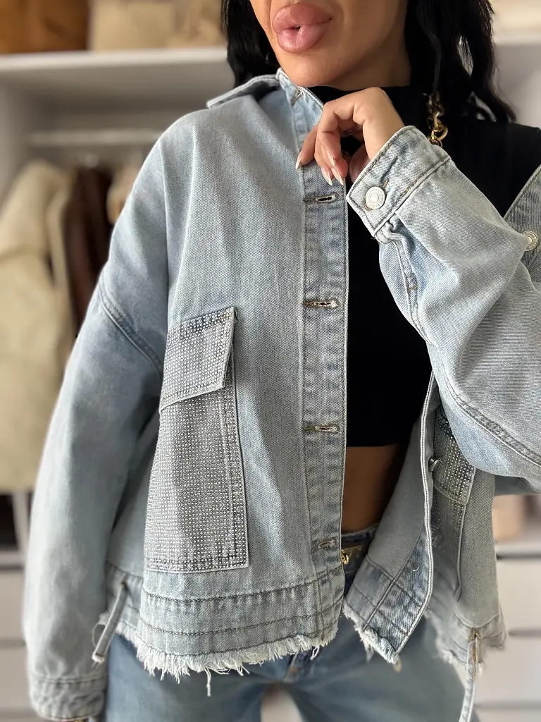 Kövekkel díszített farmerdzseki CELESTE - next