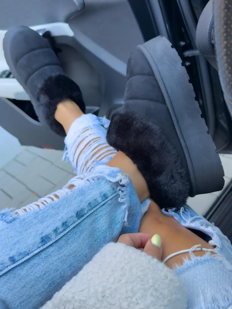 Meleg velúr cipő KASHA