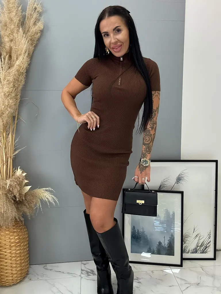 Bordázott anyagú kötött miniruha cipzárral KALIA