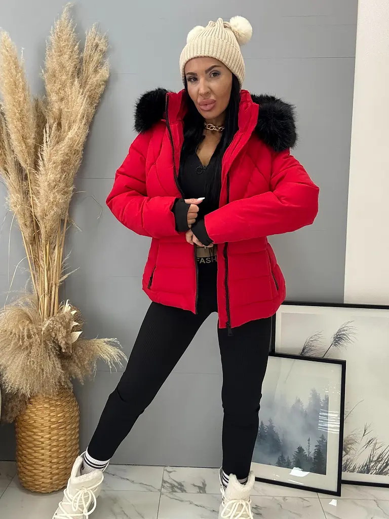 Szőrmés kapucnis kabát övvel MILLIE - next