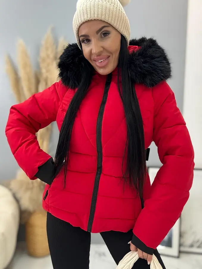 Szőrmés kapucnis kabát övvel MILLIE