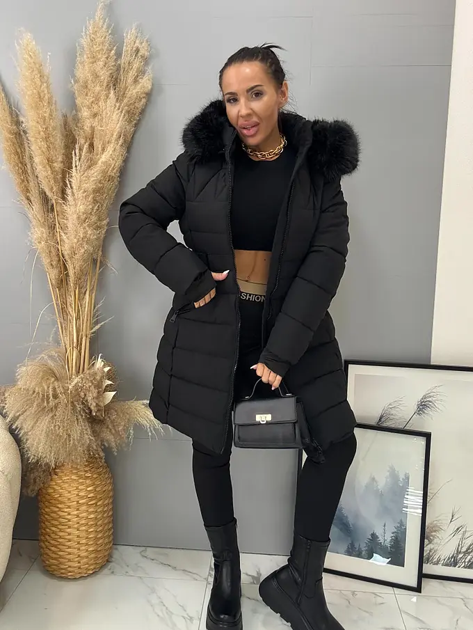 Hosszú szőrmés kapucnis kabát EMALIA