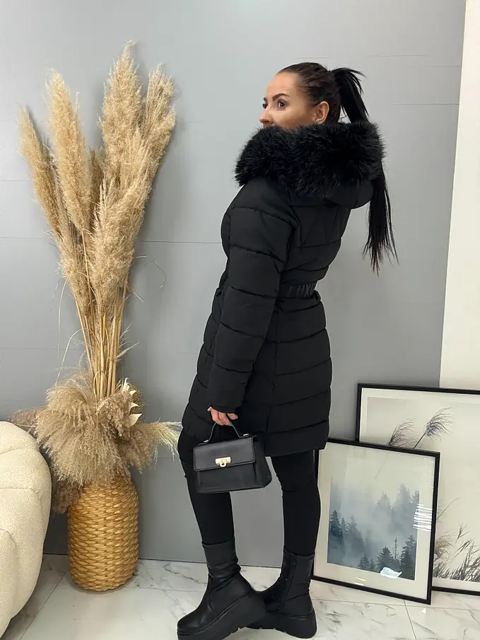 Hosszú szőrmés kapucnis kabát EMALIA