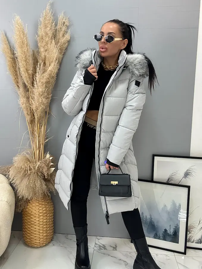 Hosszú szőrmés kapucnis kabát övvel AYDENA