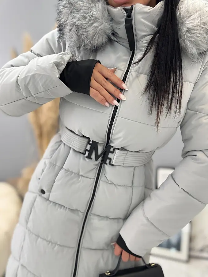 Hosszú szőrmés kapucnis kabát övvel AYDENA