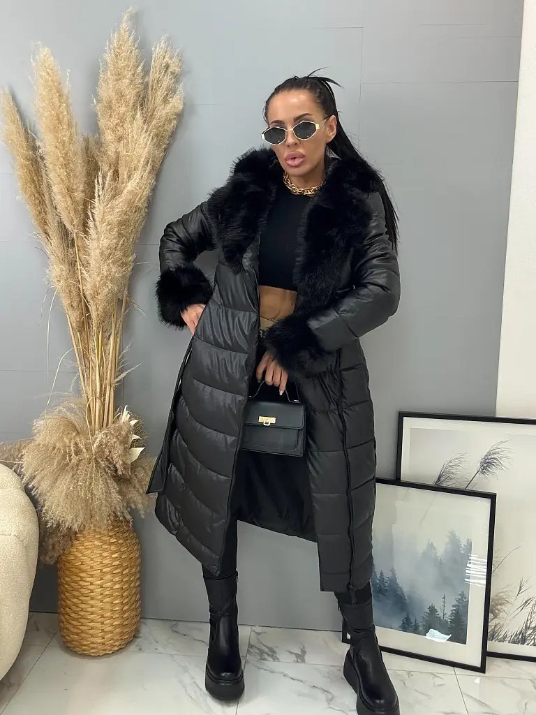 Hosszú műbőr kabát szőrmével és övvel NIVORA - next