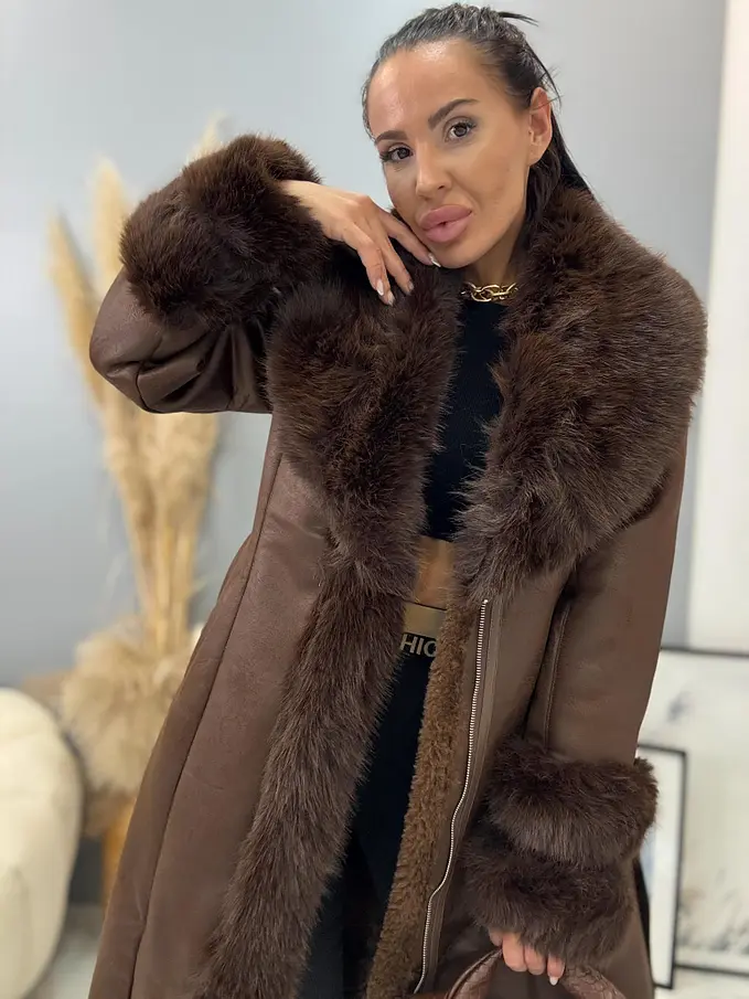 Velúr hosszú kabát szőrmével ANYTA