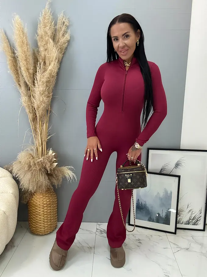 Alakformáló bordázott anyagú overál ALENA