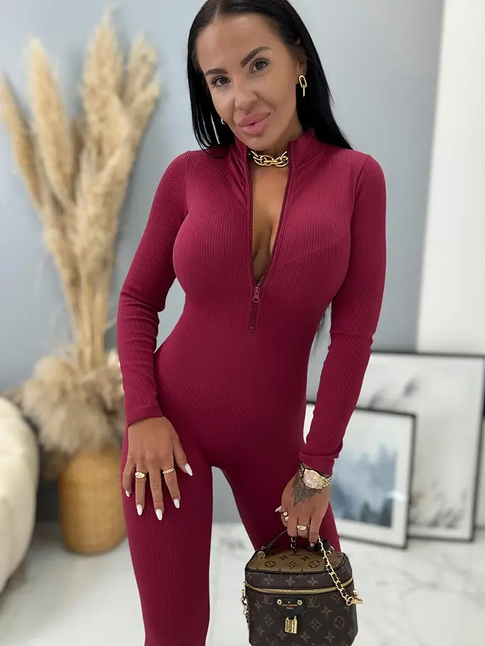 Alakformáló bordázott anyagú overál ALENA