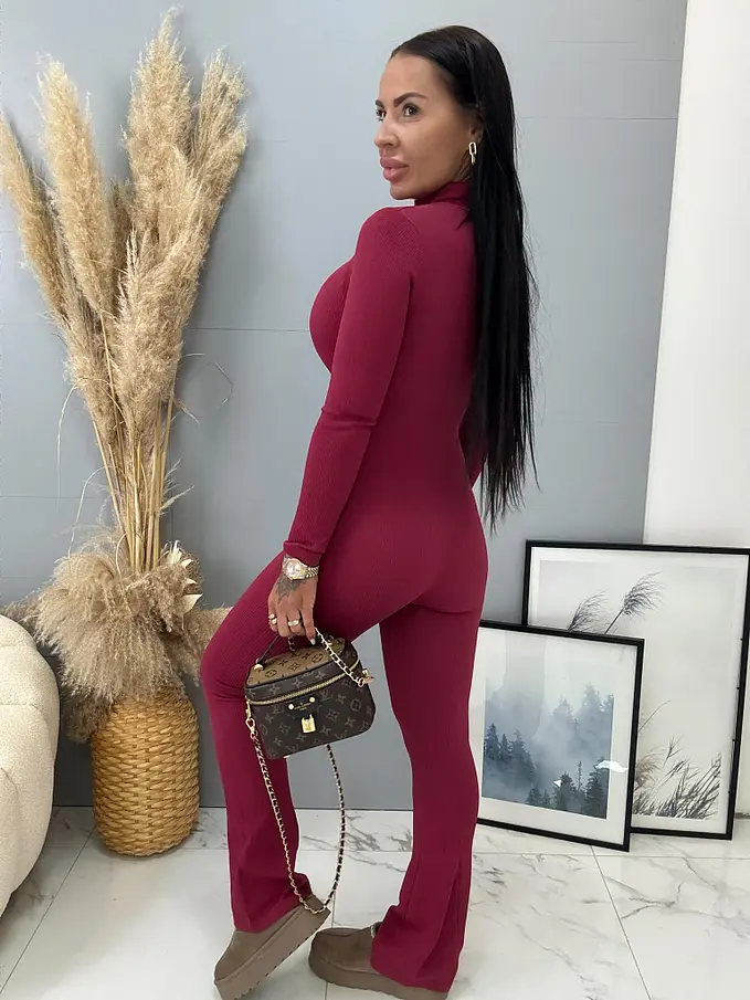 Alakformáló bordázott anyagú overál ALENA