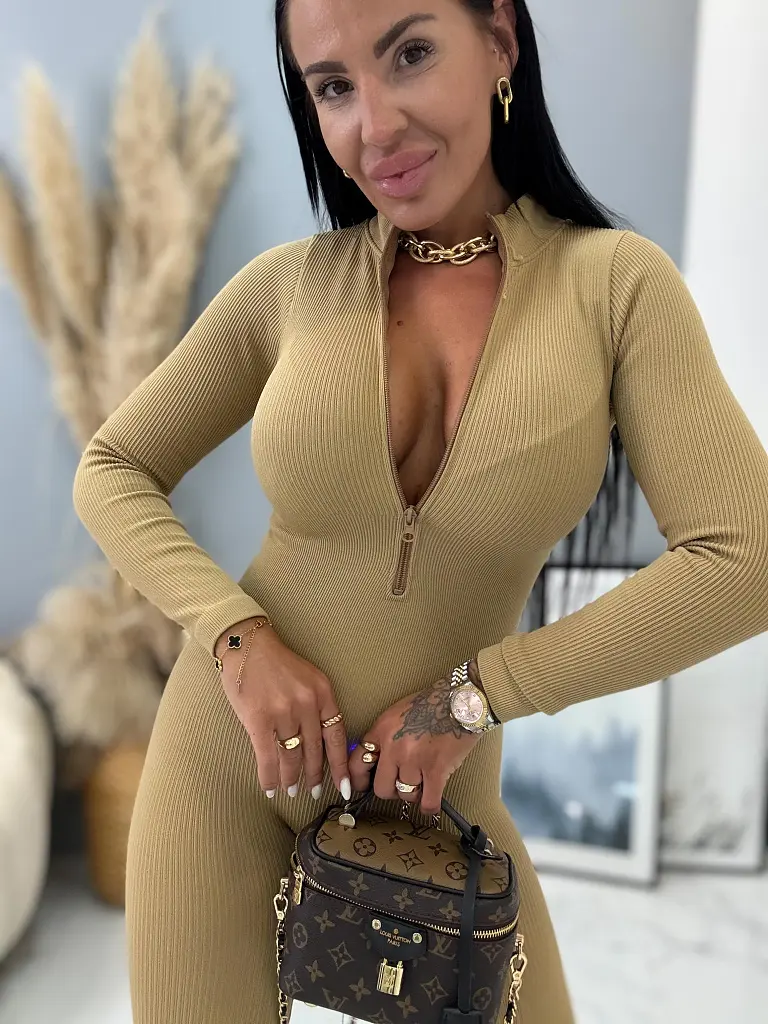 Alakformáló bordázott anyagú overál ALICENT - next